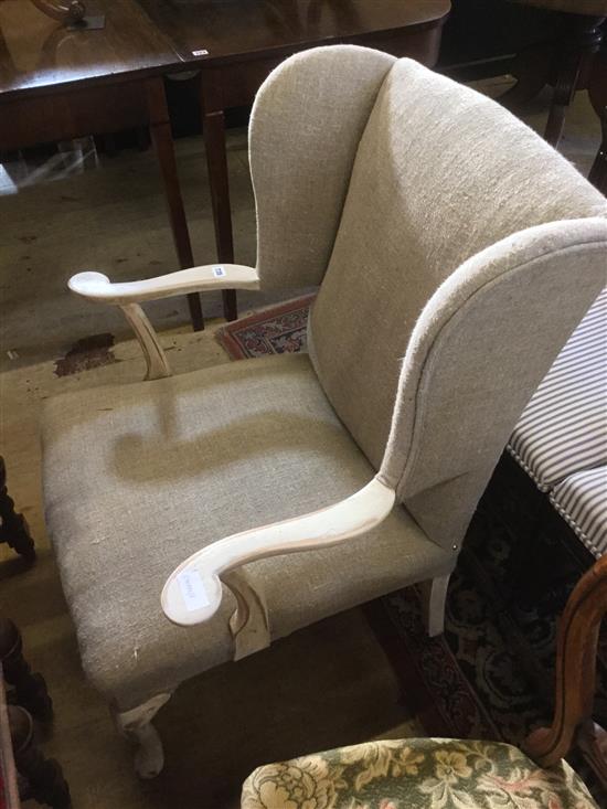 Wing back elbow chair in linen